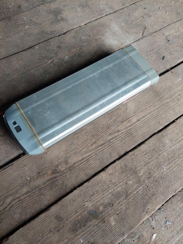 Accu stella goede staat 36 v, Fietsen en Brommers, Ophalen of Verzenden, Zo goed als nieuw