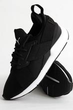 Puma Muse Satin EP Wn's sneakers, Ophalen of Verzenden, Zo goed als nieuw, Zwart, Sneakers of Gympen