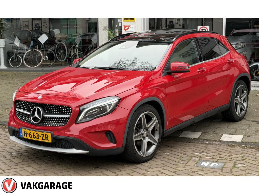 Mercedes-Benz GLA 200 Ambition (bj 2017, semi-automaat), Auto's, Automaat, Euro 6, 4 cilinders, Bedrijf