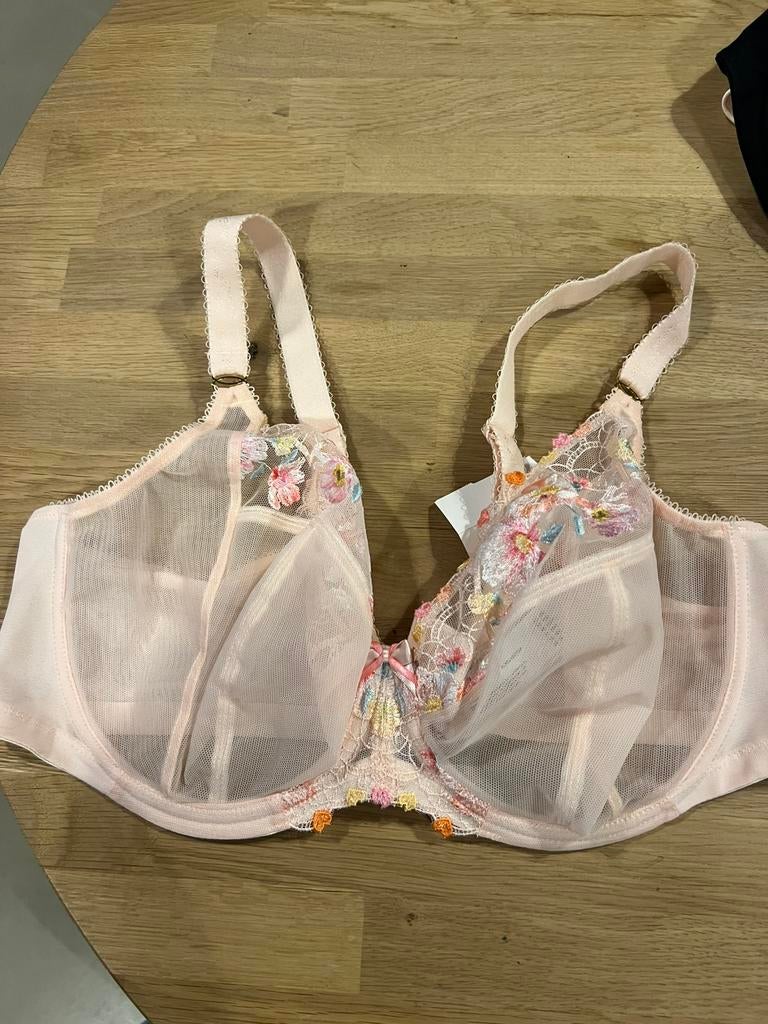 Elomi  bh maat 90F NIEUW!! Nu €27,50, Ophalen of Verzenden, BH