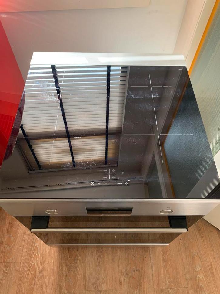 Bosch fornuis met inductie kookplaat en Perilex stekker, Witgoed en Apparatuur, Fornuizen, Zo goed als nieuw, Vrijstaand, Inductie