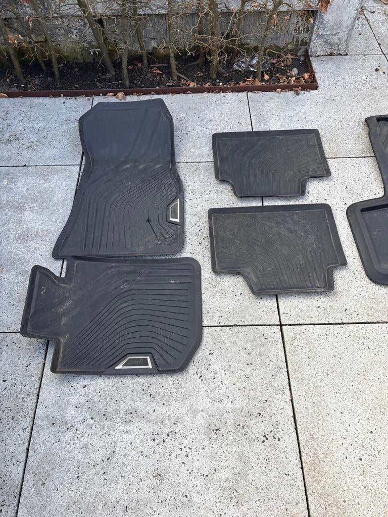 Rubberen mattenset BMW 3-serie touring 2021 origineel, Ophalen, Gebruikt