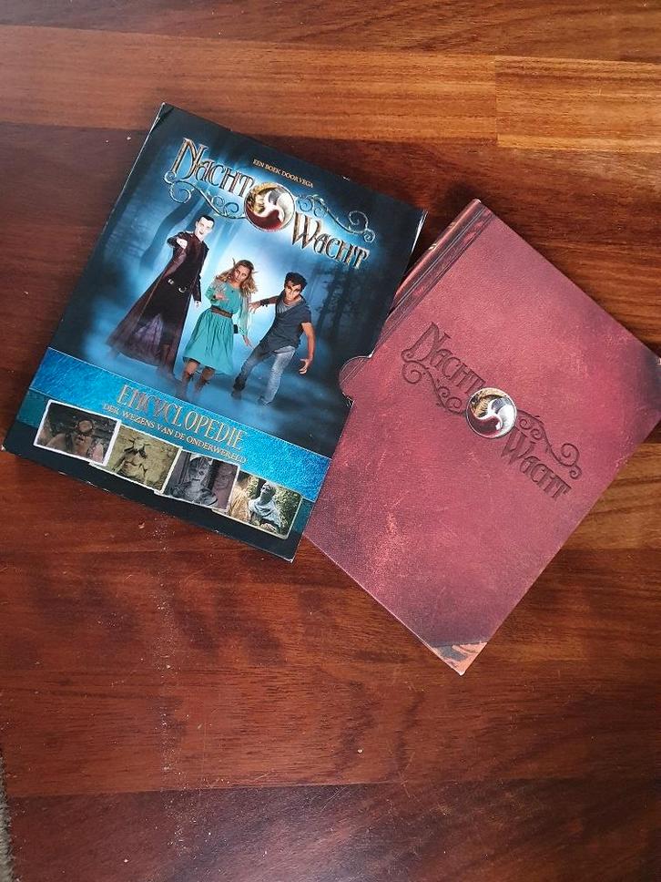 NACHTWACHT  een boek door Vega  , Boeken, Kinderboeken | Jeugd | onder 10 jaar, Zo goed als nieuw, Fictie algemeen, Ophalen of Verzenden