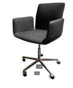 Vitra Unix 4-poots stoel, Ophalen of Verzenden, Gebruikt, Zwart, Vijf, Zes of meer stoelen