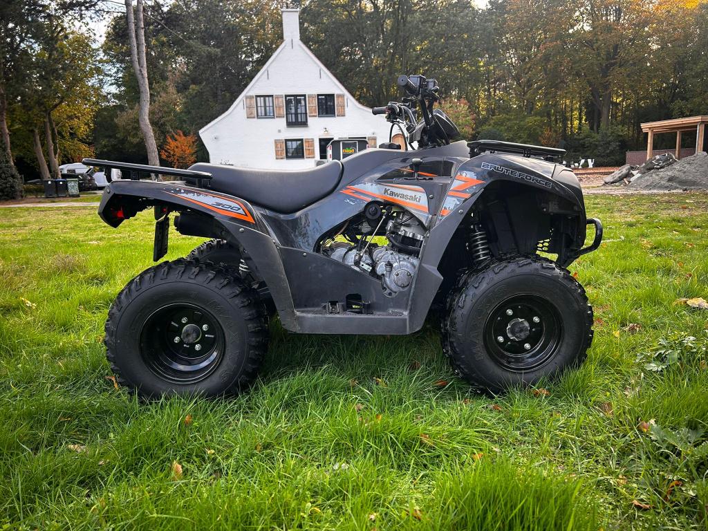 Kawasaki Brute Force 300 (2018)| 850km | ZGAN | mét trekhaak, 271 cc, 1 cilinder, 12 t/m 35 kW