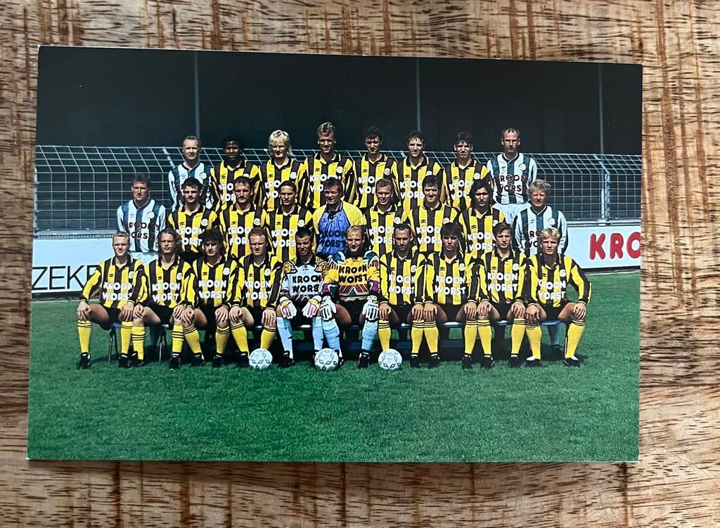 Veendam elftal kaart 1994/1995, Ophalen of Verzenden, Zo goed als nieuw, Overige binnenlandse clubs, Spelerskaart