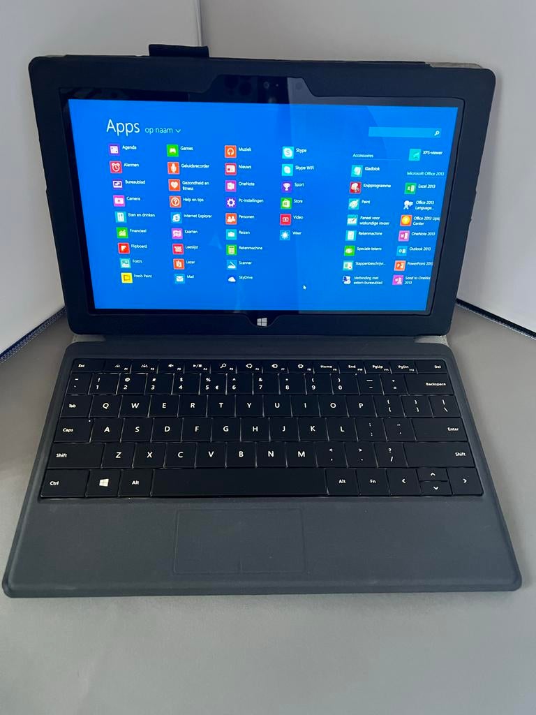 Microsoft Surface RT met toetsenbord - Goede staat, Computers en Software, Windows Tablets, Gebruikt, Wi-Fi, 10 inch, 32 GB, Usb-aansluiting