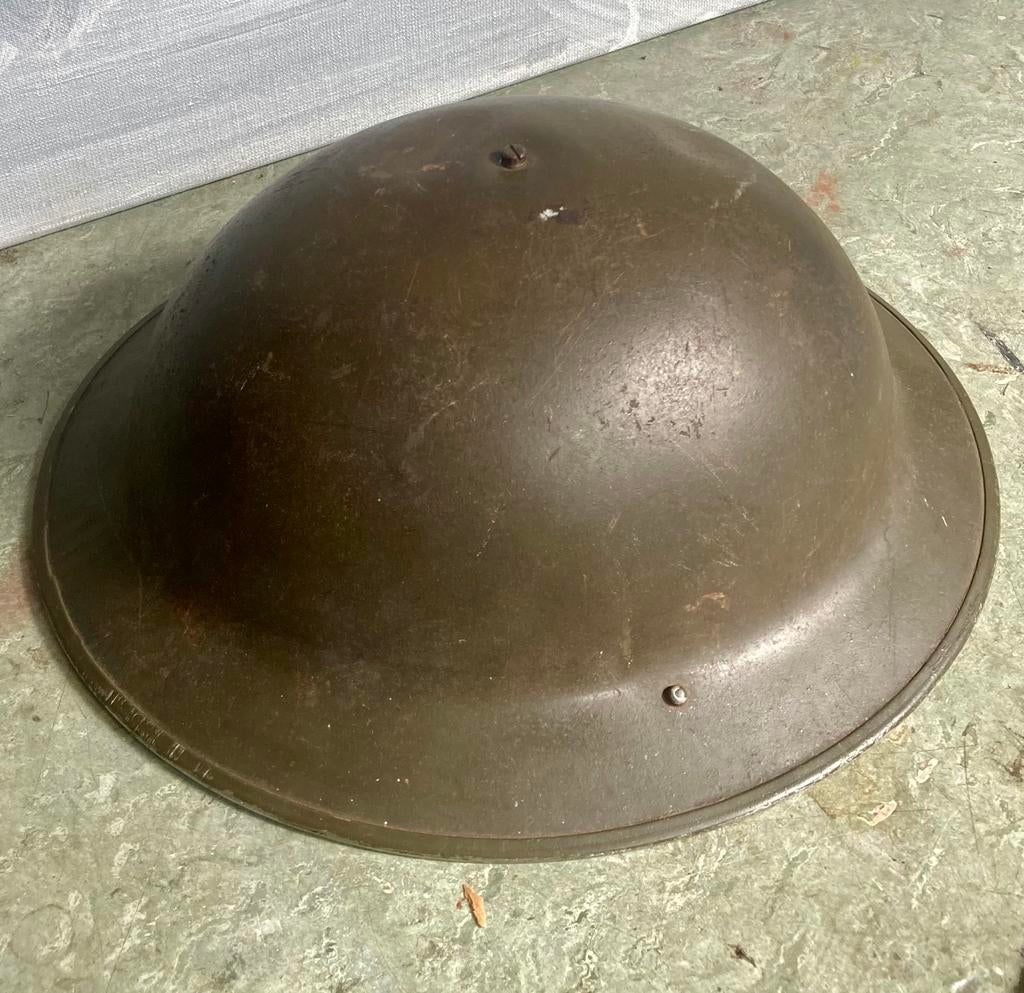 Militaire helm, Ophalen of Verzenden, Landmacht, Overige gebieden, Helm of Baret