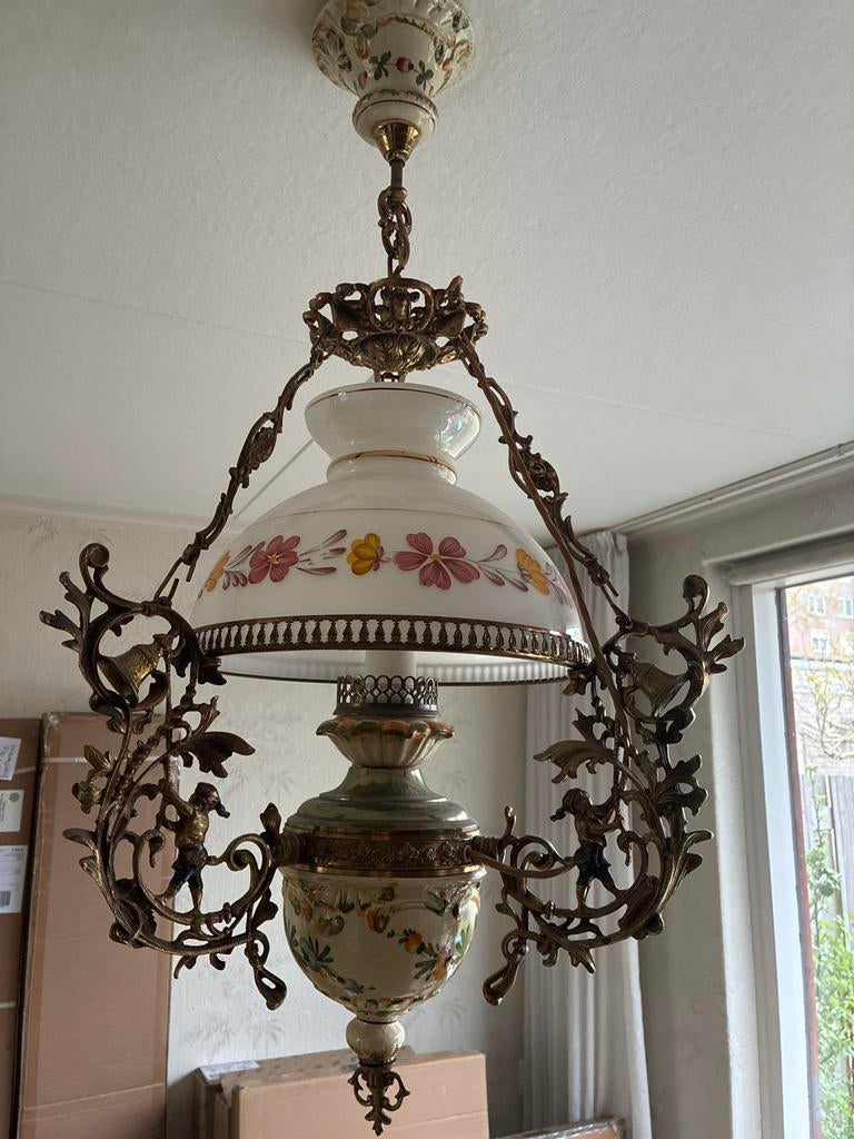 Antieke Hanglamp met Bloemmotief en Bronzen Details, Ophalen