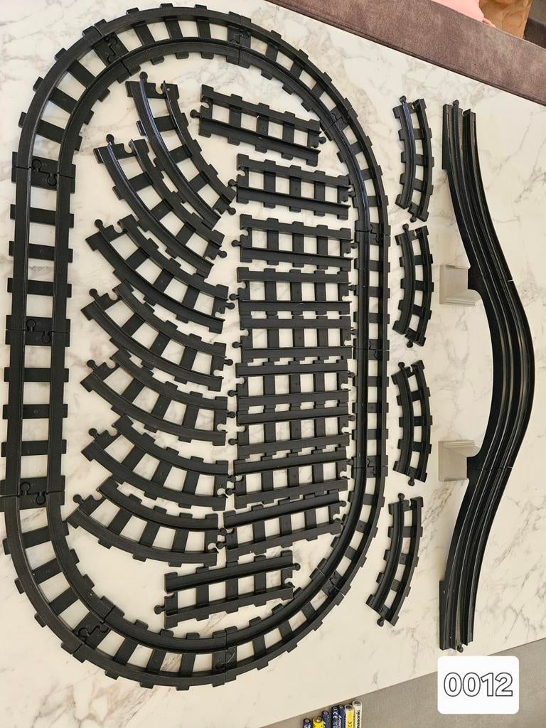 0012 Duplo Zwarte treinrails, Ophalen, Duplo