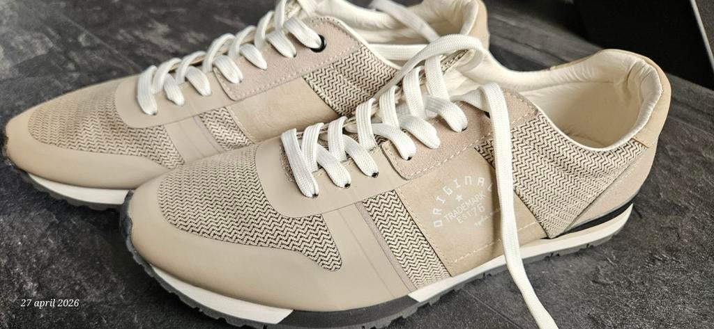 Stijlvolle Check sneakers maat 42 ( nieuw ), Overige kleuren, Nieuw, Ophalen of Verzenden, Sneakers of Gympen