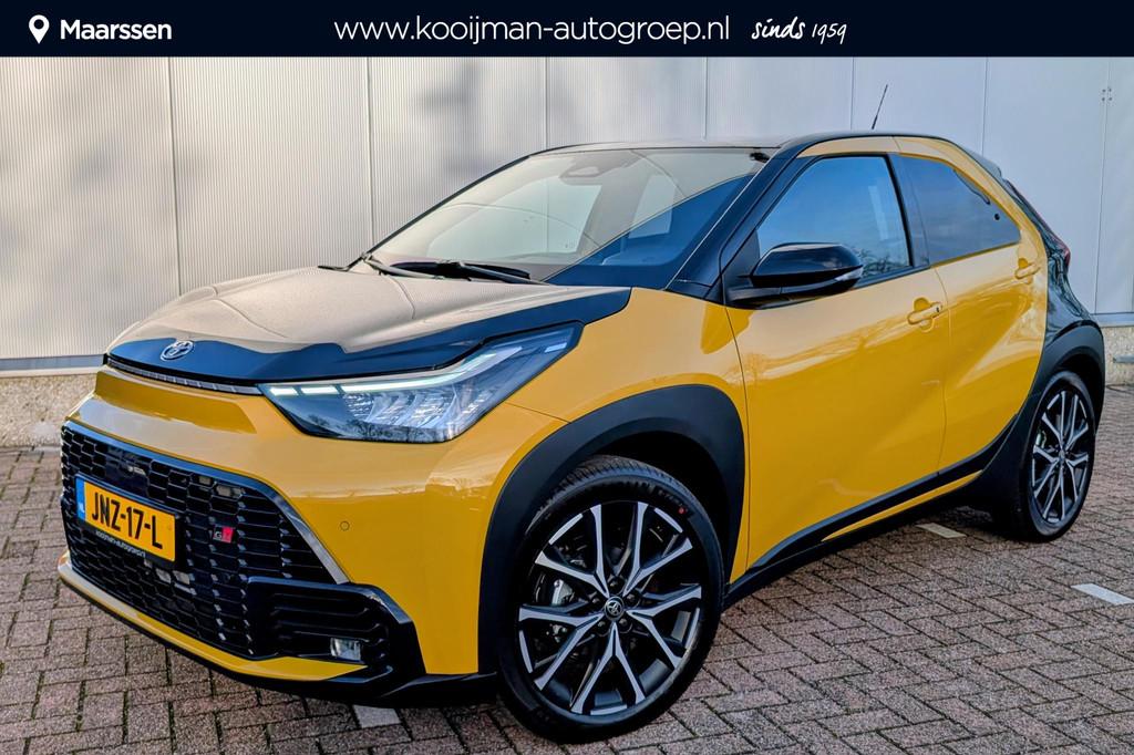 Toyota Aygo X Hybrid 115 GR Sport, Stof, Gebruikt, Euro 6, Overige kleuren