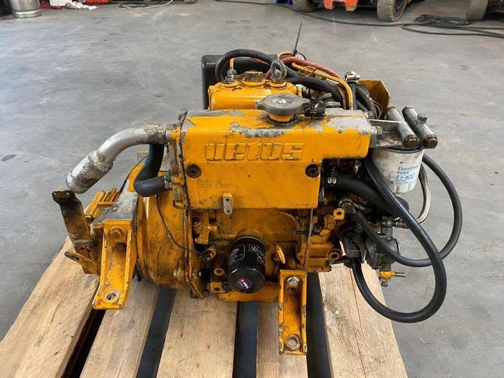 Caterpillar Vetus M205 7.7 kW / 10.5 PK Marine Diesel motor, Zakelijke goederen, Machines en Bouw | Onderdelen, Ophalen of Verzenden