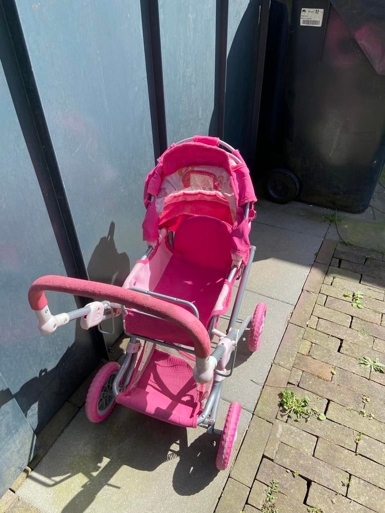 Roze poppenwagen voor de liefste babypop, Ophalen, Gebruikt, Babypop