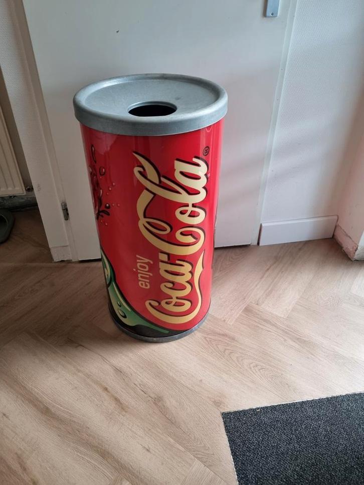 Vintage prullenbak Coca Cola ZGAN 80 cm hoog 41 cm doorsnee, Verzamelen, Merken en Reclamevoorwerpen, Zo goed als nieuw, Ophalen
