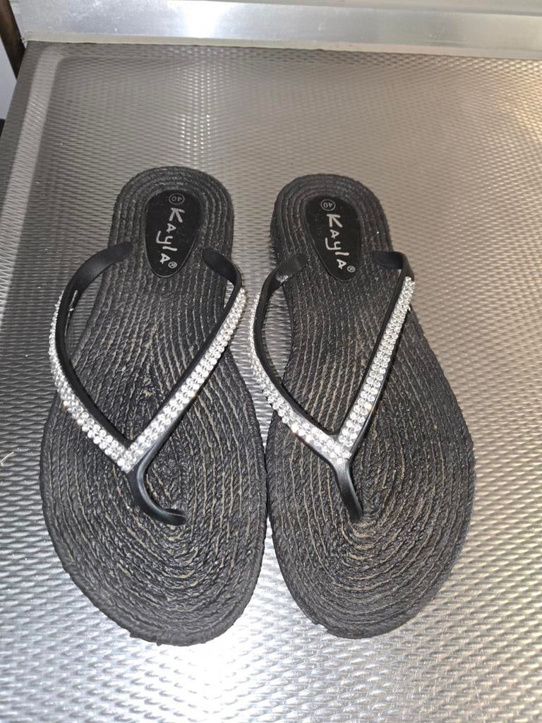 Kayla Slippers met Strass - Maat 40, Kleding | Dames, Schoenen, Gedragen, Slippers, Zwart, Ophalen