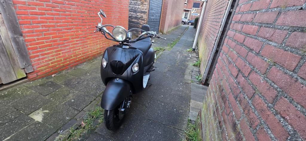 VIRAGGIO SENSA scooter(hij werkt), Gebruikt, Benzine, Ophalen, Overige merken