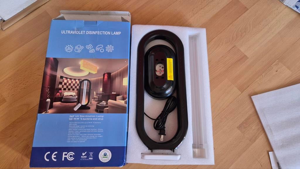 Gloednieuwe UV desinfectielamp., Witgoed en Apparatuur, Luchtbehandelingsapparatuur, Nieuw, Luchtreiniger, Ophalen of Verzenden