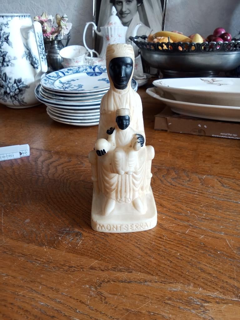 beeldje Maria van MONSTERAT, Antiek en Kunst, Antiek | Religie, Ophalen of Verzenden