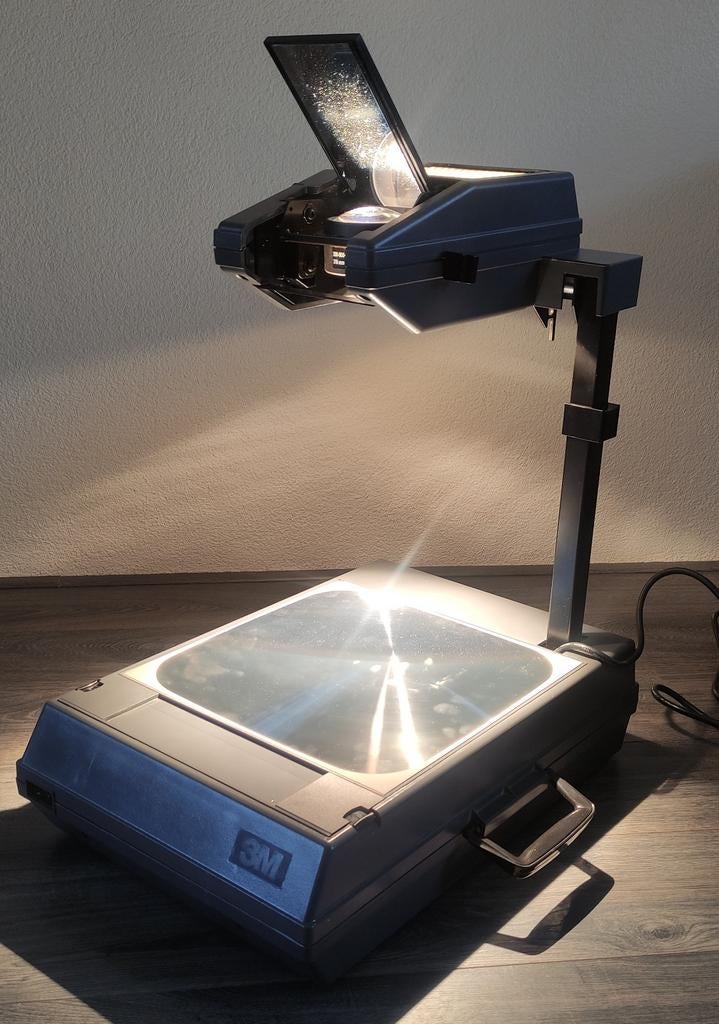 3M 2000 OVERHEAD PROJECTOR portable, Audio, Tv en Foto, Beamers, Ophalen of Verzenden