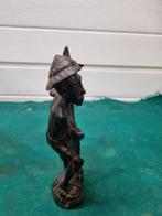 beeld houtsnijwerk man met net indonesisch, Verzamelen, Ophalen of Verzenden