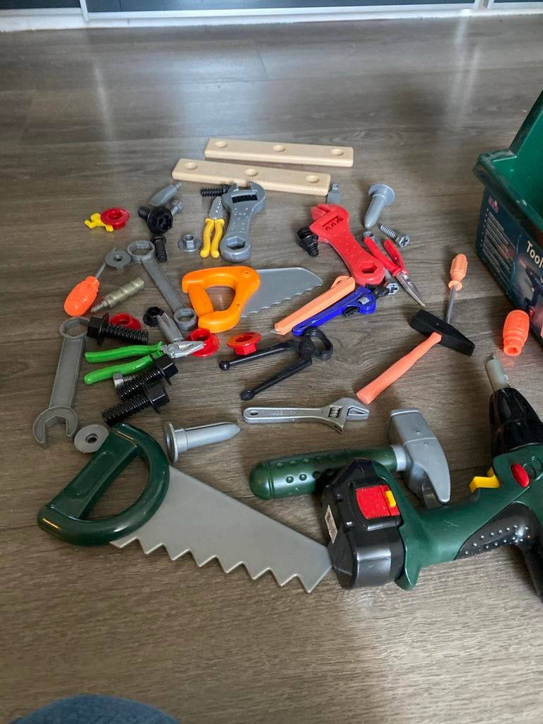 Bosch Speelgoed Gereedschapset met Boormachine en Zaag, Ophalen of Verzenden, Gebruikt, Jongen of Meisje