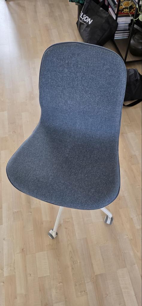 IKEA bureaustoel LANGFJALL, Huis en Inrichting, Bureaustoelen, Gebruikt, Bureaustoel, Blauw, Ophalen