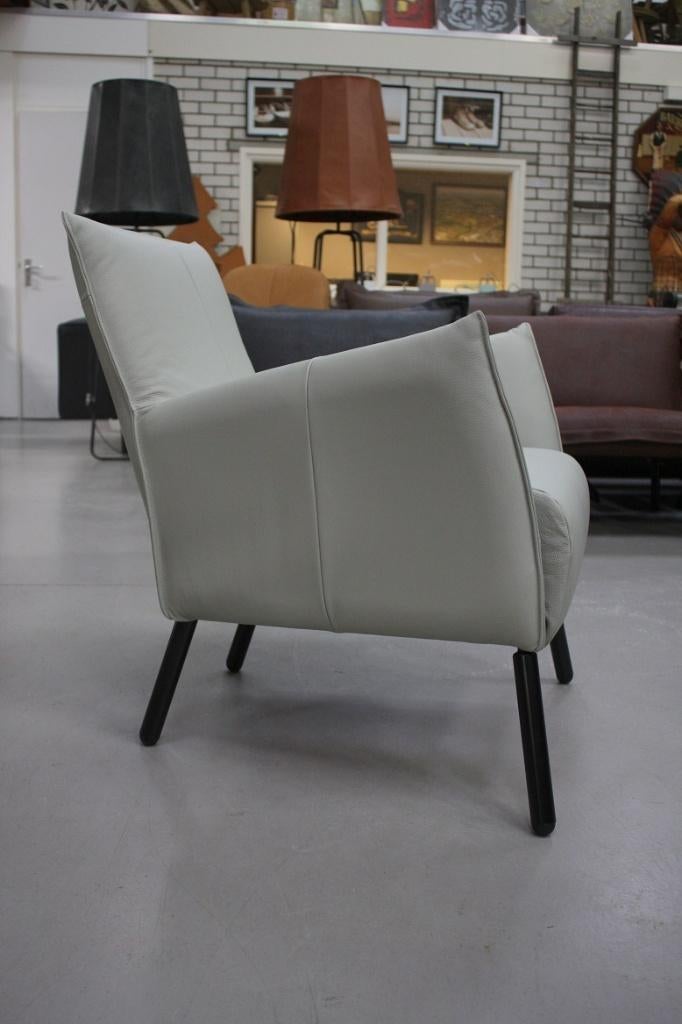 Mooie luxe fauteuil Joris Jess Design echt leer lichtgrijs, Ophalen, 75 tot 100 cm, Zo goed als nieuw, Leer