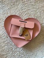 Dr. Martens Lichtroze Hartjes Tas - Nieuw met prijskaartje, Ophalen of Verzenden, Nieuw, Roze, Schoudertasje
