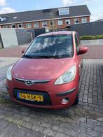Hyundai i10 1.1 I 5DR 2008 Rood, Auto's, Voorwielaandrijving, 31 €/maand, 4 cilinders, 400 kg