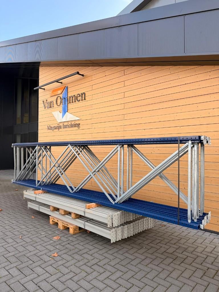 Restpartij Palletstelling gebruikt, stelling, moet weg