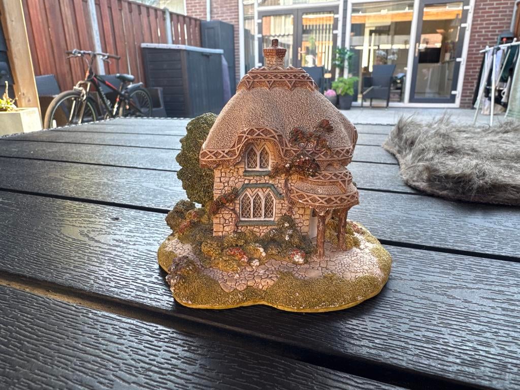 Lilliput Lane 'Titmouse Cottage' miniatuur huisje, Verzamelen, Beelden en Beeldjes, Ophalen, Zo goed als nieuw, Overige typen