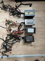 Diversen voedingen o.a. Huntkey LW-6400H-3 Voeding. 4 stuks, Ophalen of Verzenden, Gebruikt