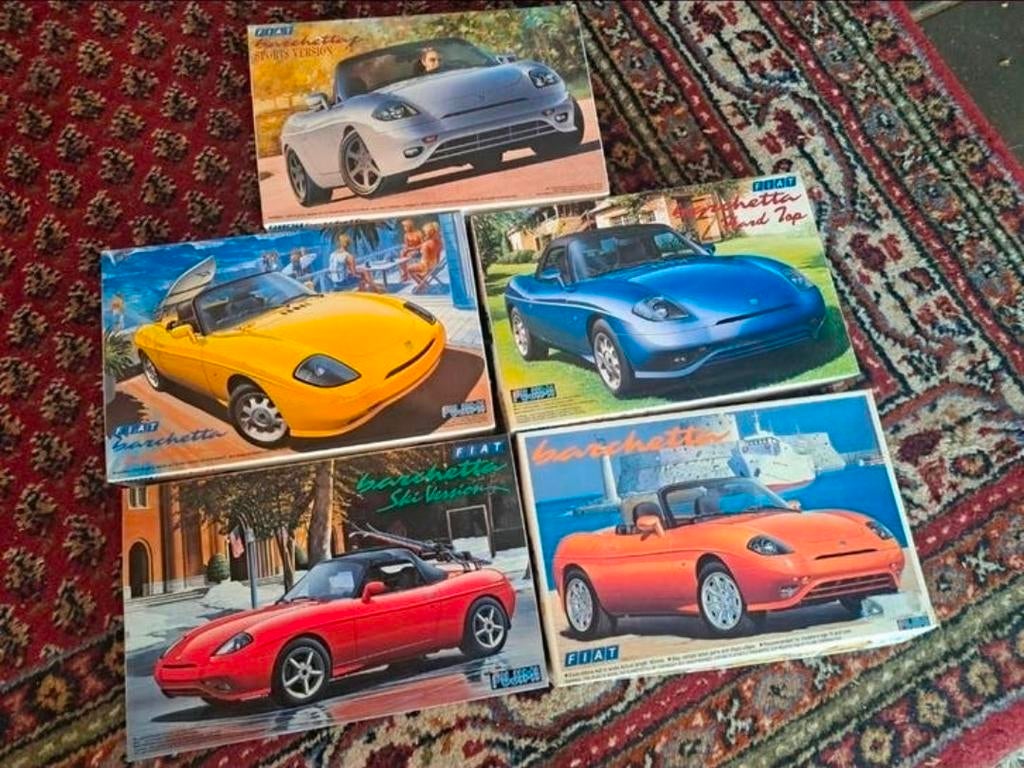 Fiat barchetta Fujimi bouwdozen (ook los te koop), Hobby en Vrije tijd, Overige merken, Auto, Groter dan 1:32, Nieuw
