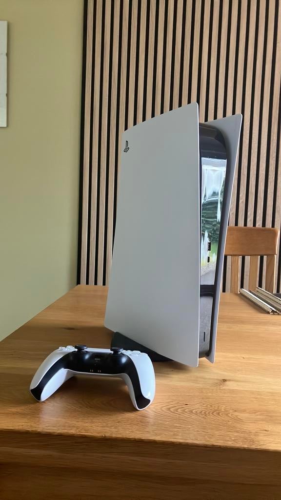 Playstation 5 digital edition 825gb, Spelcomputers en Games, Spelcomputers | Sony PlayStation 5, Ophalen, Zo goed als nieuw