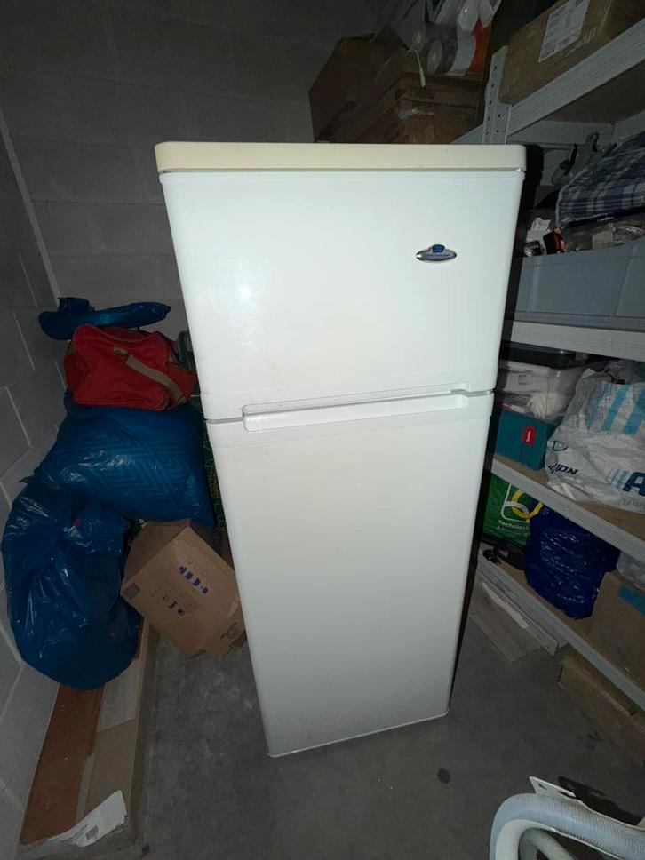 Koelkast met vriesvak – goed werkend, Witgoed en Apparatuur, Koelkasten en IJskasten, Zo goed als nieuw, Met vriesvak, Ophalen