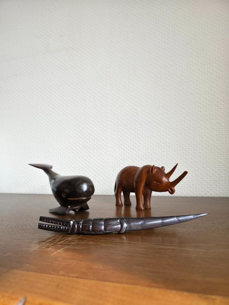 Set houten beeldjes – handgesneden dieren, Antiek en Kunst, Kunst | Beelden en Houtsnijwerken, Houtsnijwerk, Handgemaakt, Minder dan 20 cm