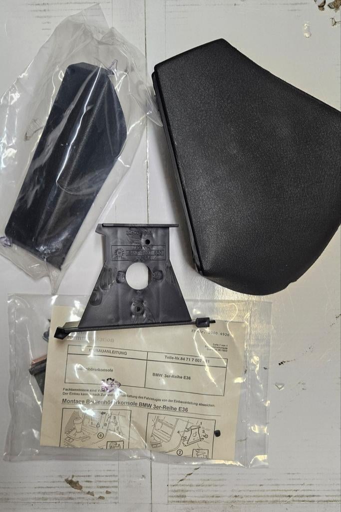 BMW E36 Telefoonhouder - Nieuw in verpakking, Ophalen of Verzenden, Nieuw, BMW