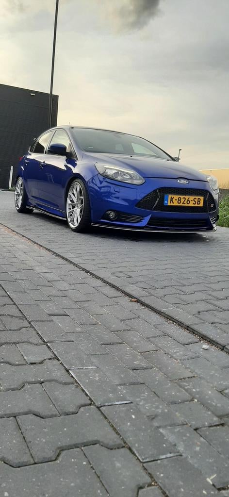 Ford Focus 2.0 ST3 Ecoboost 184KW 5DRS H6 2014 Blauw, Auto's, Ford, Zwart, 4 cilinders, 1337 kg, Handgeschakeld