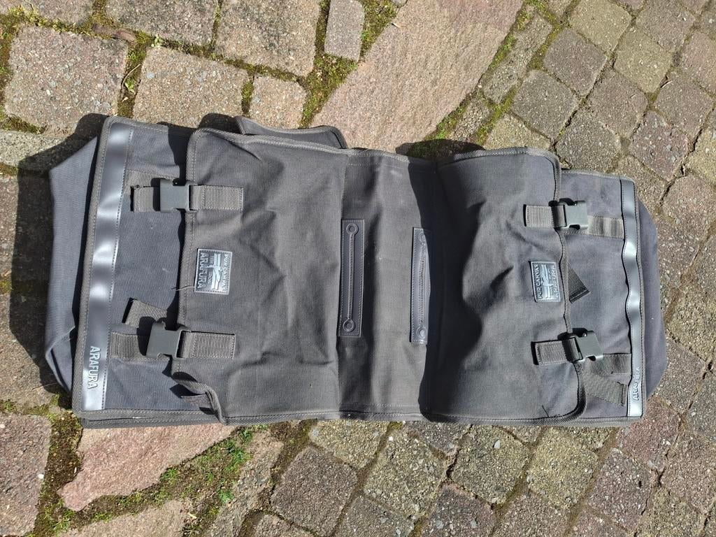 Stevige canvas fietstas - grijs, Fietsen en Brommers, Fietsaccessoires | Fietstassen, Ophalen, Gebruikt, Arafura