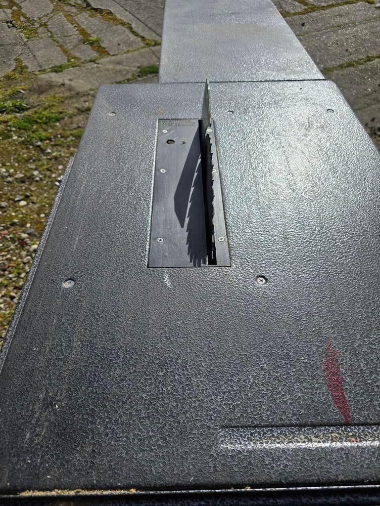 Te koop zaagtafel, Doe-het-zelf en Verbouw, Gereedschap | Zaagmachines, Ophalen, Gebruikt, Cirkelzaag, 30 tot 70 mm