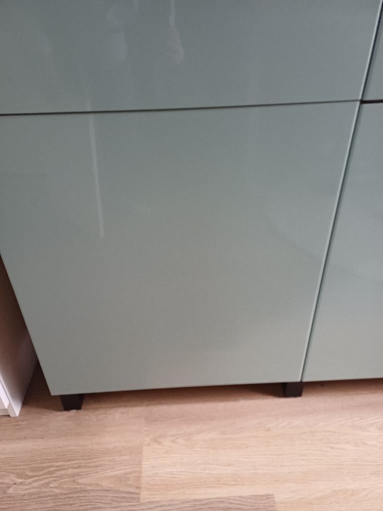 Ikea Besta Selsviken deur, groen hoogglans, zeer nette staat, Huis en Inrichting, Ophalen of Verzenden, Zo goed als nieuw, 25 tot 50 cm