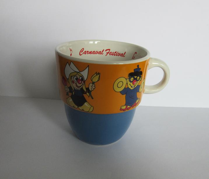 Efteling mok Carnaval Festival, Verzenden, Zo goed als nieuw, Gebruiksvoorwerp