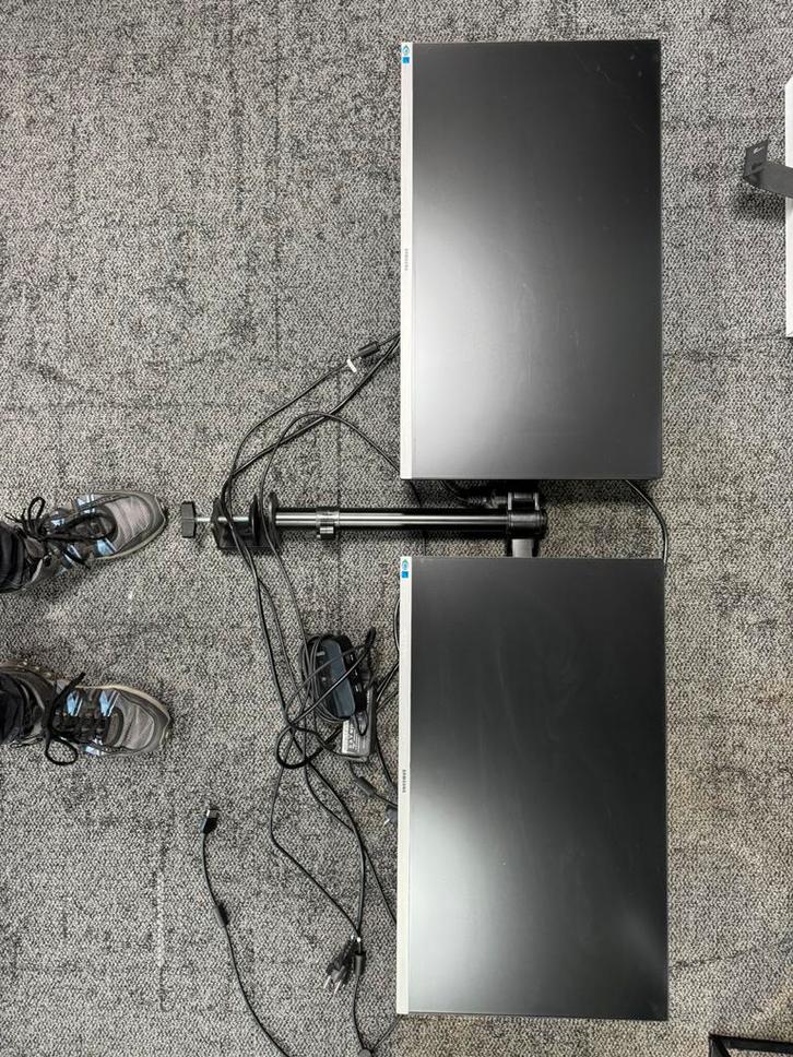 PC beeldschermen samsung + poot en doc system., Computers en Software, Monitoren, Zo goed als nieuw, 60 Hz of minder, IPS, Full HD