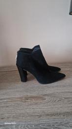 Manfield Suède Laarsjes Maat 39 - Zo Goed Als Nieuw, Zwart, Lage of Enkellaarzen, Ophalen of Verzenden, Zo goed als nieuw