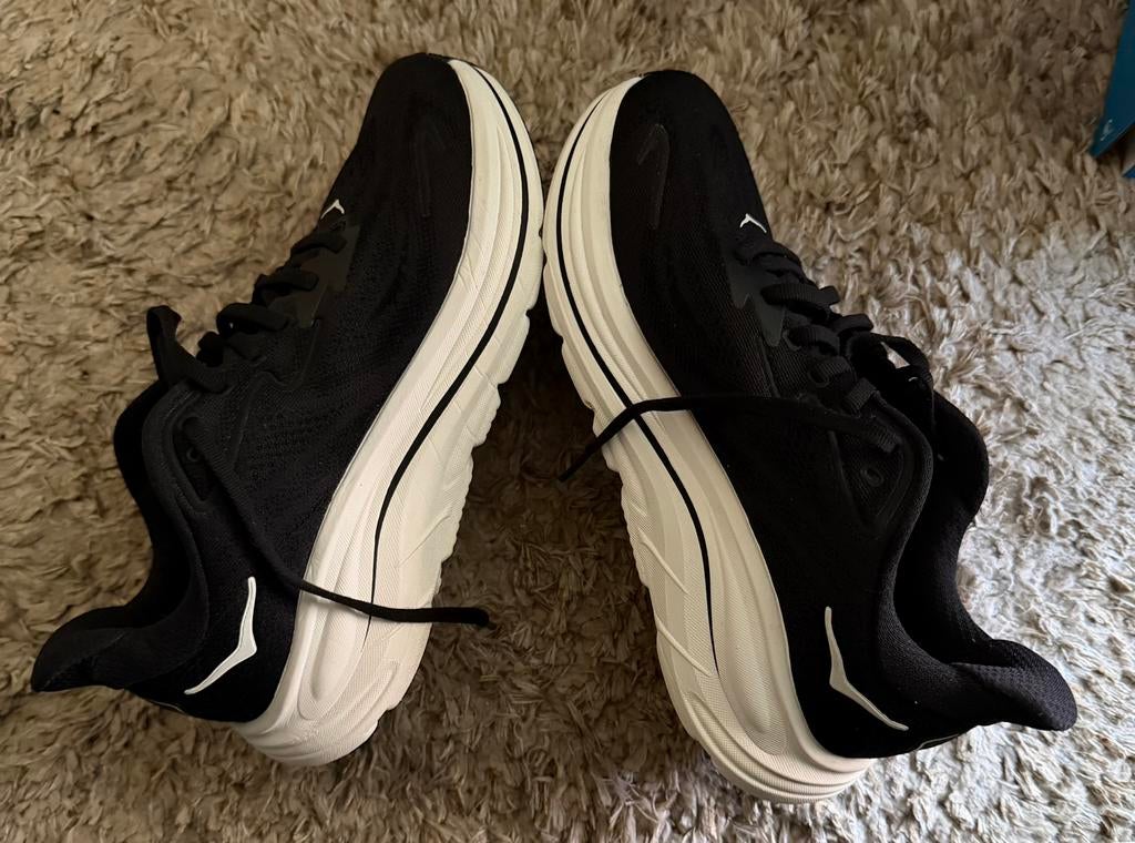 HOKA hardloopschoen dames, zwart, maat 38 2/3, wide, Sport en Fitness, Loopsport en Atletiek, Overige merken, Hardloopschoenen