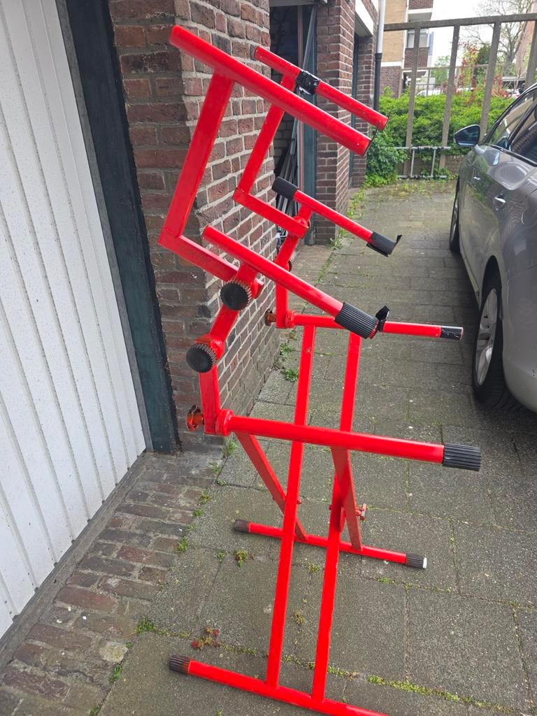 Keyboard standaard trippel, Ophalen of Verzenden, Gebruikt, Instrumentstandaard, Keyboard of Synthesizer