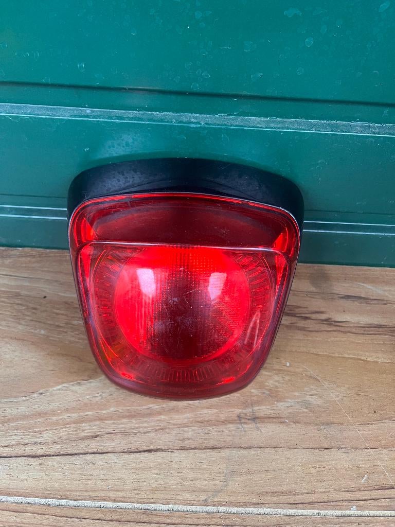 Vespa LX achterlamp + zwarte sierlijst, Ophalen of Verzenden, Zo goed als nieuw, Overige typen, Vespa