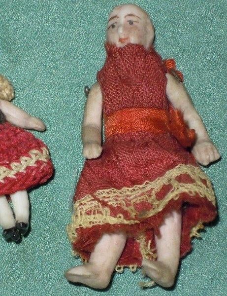 Antieke biscuit porseleinen poppenhuis poppetje, Antiek en Kunst, Antiek | Speelgoed, Ophalen of Verzenden