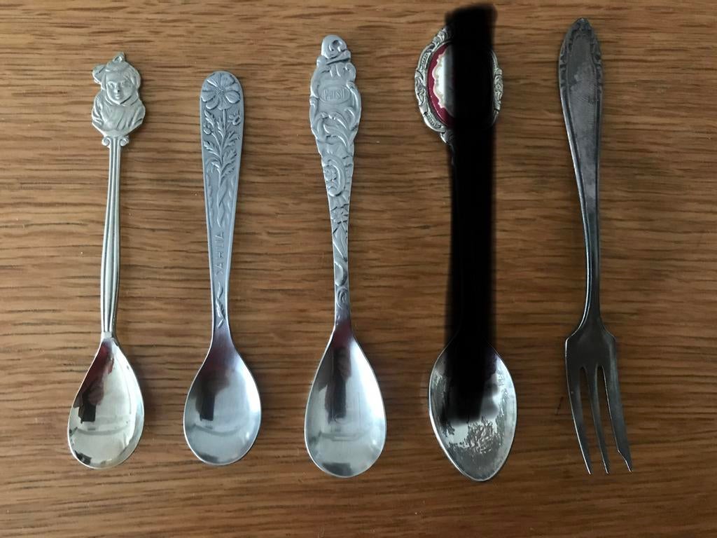 Set van 3 oude lepeltjes en verzilverd vorkje, Ophalen of Verzenden